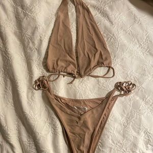 Frankies Bikinis, Nude Jared Top & Leigh Bottom, size L